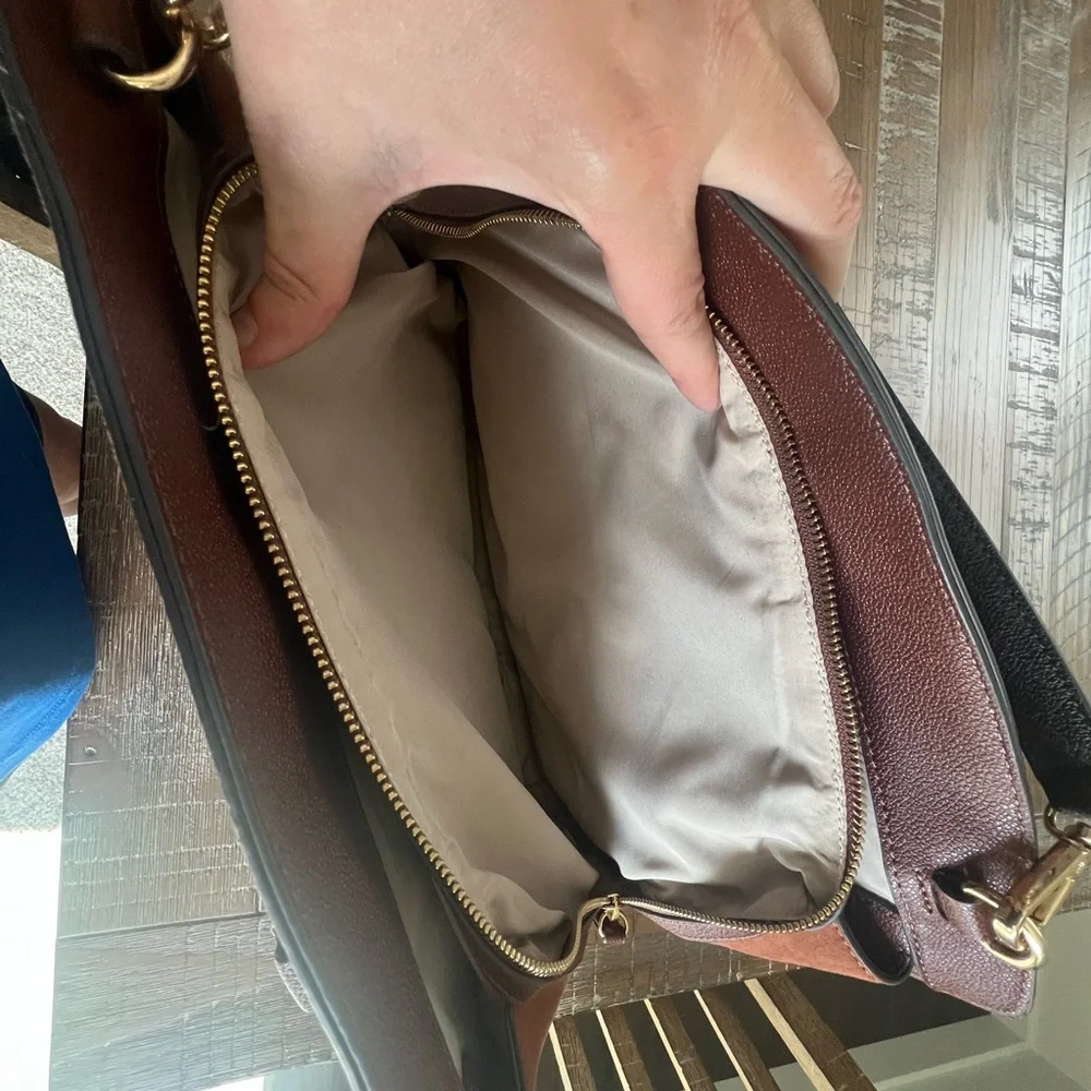 EUC NINE WEST Irwyn Saddle Tan Bag w Double Handles and Shoulder Strap Crossbody